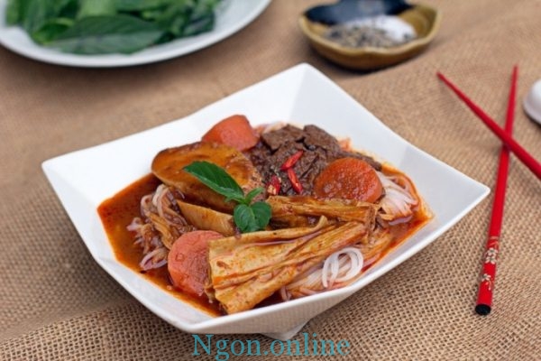 Học ngay cách nấu bò kho chay đậm đà - Ngon Online